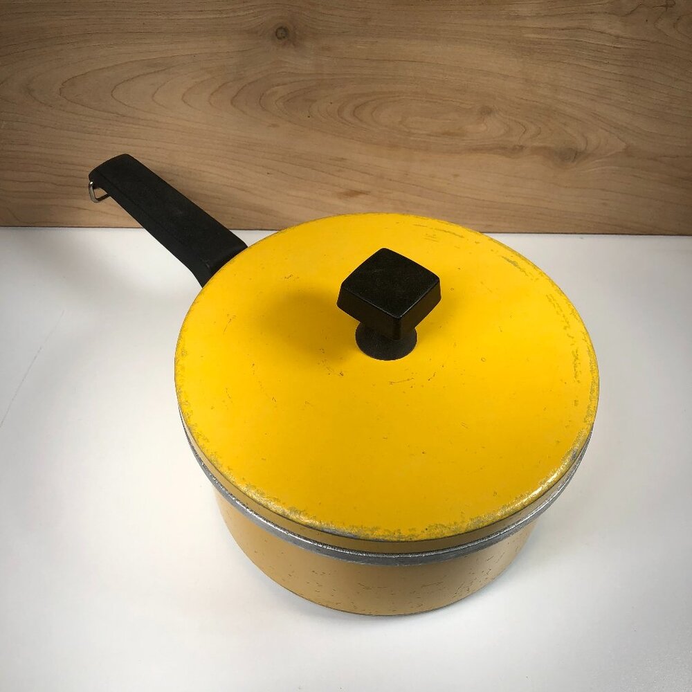 Sears Roebuck Yellow Vintage Aluminum Cooking Pot Lid 2 Quart Qt Made In USA